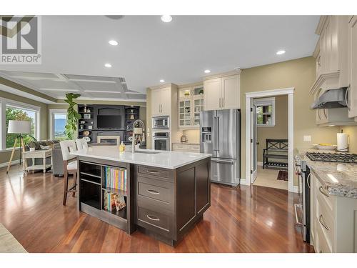 6325 Old Kamloops Road, Vernon, BC - Indoor Photo Showing Kitchen With Stainless Steel Kitchen With Upgraded Kitchen