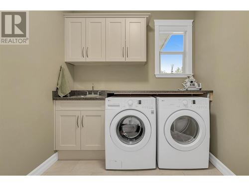 6325 Old Kamloops Road, Vernon, BC - Indoor Photo Showing Laundry Room