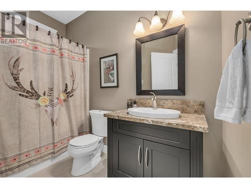 6325 Old Kamloops Road, Vernon, BC - Indoor Photo Showing Bathroom