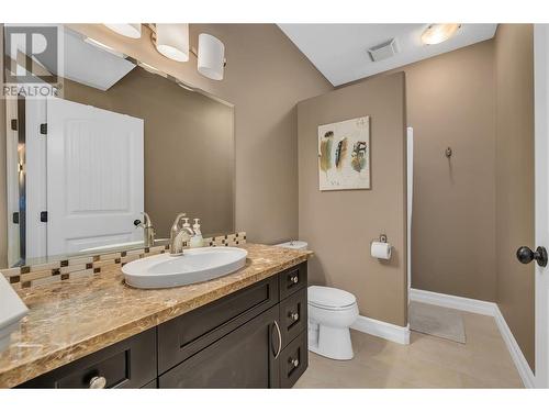 6325 Old Kamloops Road, Vernon, BC - Indoor Photo Showing Bathroom