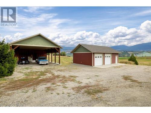 6325 Old Kamloops Road, Vernon, BC - Outdoor