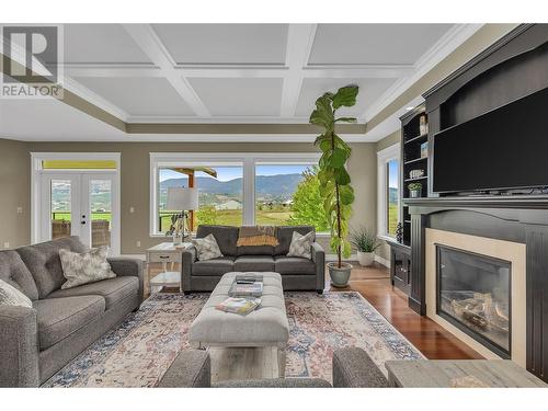 6325 Old Kamloops Road, Vernon, BC - Indoor Photo Showing Living Room With Fireplace