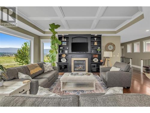 6325 Old Kamloops Road, Vernon, BC - Indoor Photo Showing Living Room With Fireplace