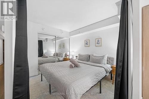 617 - 955 Bay Street, Toronto (Bay Street Corridor), ON - Indoor Photo Showing Bedroom