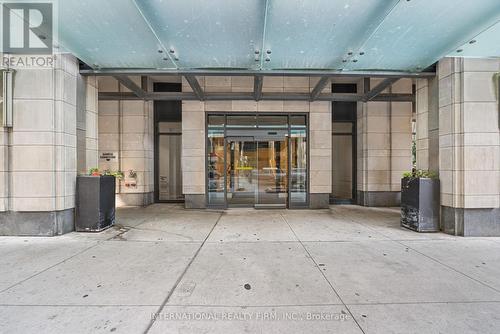 617 - 955 Bay Street, Toronto (Bay Street Corridor), ON - 