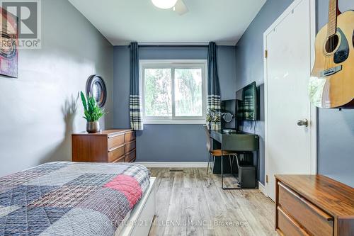 409 Scarsdale Crescent, Oakville (Bronte West), ON - Indoor Photo Showing Bedroom