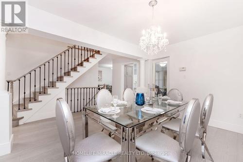 1030 Old Oak Drive, Oakville (West Oak Trails), ON - Indoor Photo Showing Dining Room