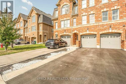 41 Padbury Trail, Brampton (Northwest Brampton), ON - Outdoor With Facade