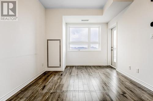 421 - 200 Lagerfeld Drive, Brampton, ON - Indoor Photo Showing Other Room