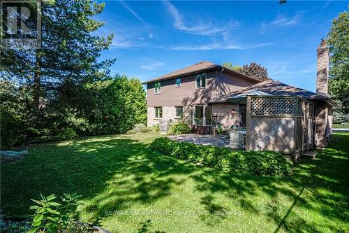 6 Wade Road, Hamilton (Ancaster), ON - Outdoor