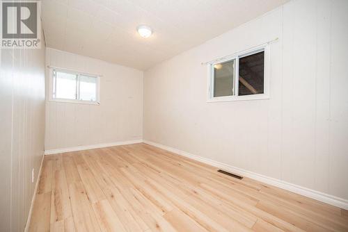 30 Alder Crescent, Deep River, ON - Indoor Photo Showing Other Room