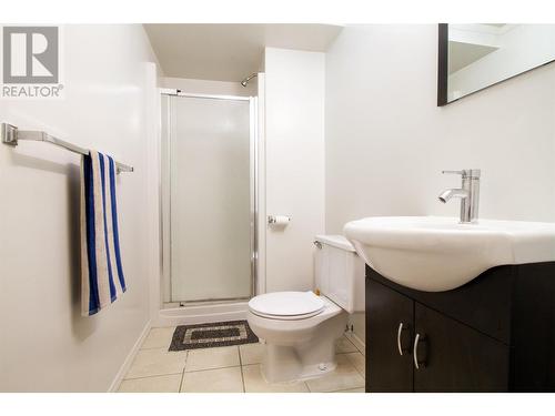 1505 Mckinnon Road, Revelstoke, BC - Indoor Photo Showing Bathroom