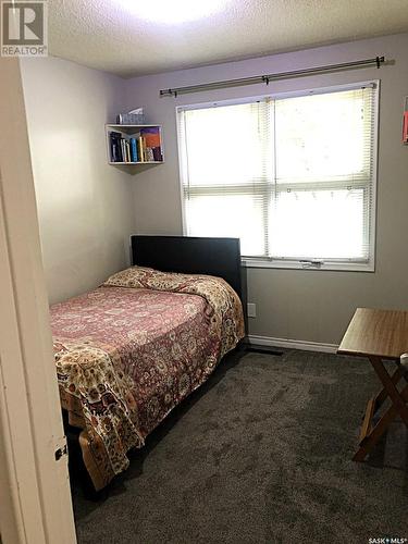 421 113Th Street W, Saskatoon, SK - Indoor Photo Showing Bedroom