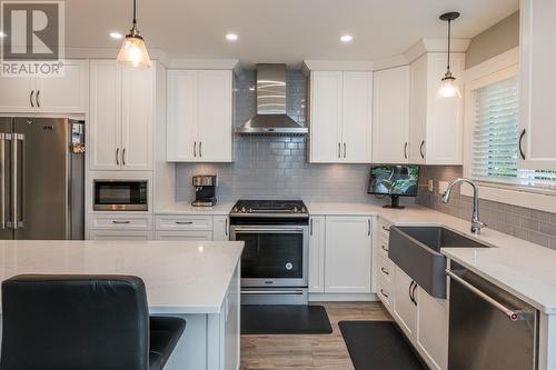 569 Alward Street, Prince George, BC - Indoor Photo Showing Kitchen With Upgraded Kitchen