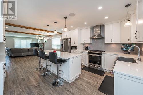 569 Alward Street, Prince George, BC - Indoor Photo Showing Kitchen With Upgraded Kitchen