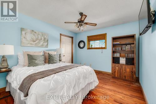 6 Clydebank Drive, Cambridge, ON - Indoor Photo Showing Bedroom