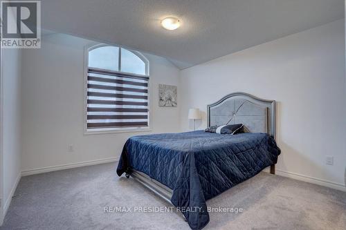 2 Mackenzie Street, Southgate, ON - Indoor Photo Showing Bedroom