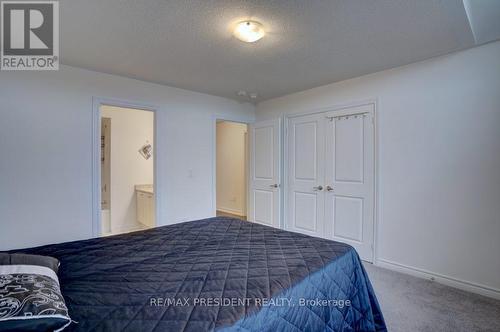 2 Mackenzie Street, Southgate, ON - Indoor Photo Showing Bedroom