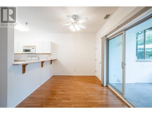 3805 30 Avenue Unit# 112, Vernon, BC - Indoor Photo Showing Kitchen