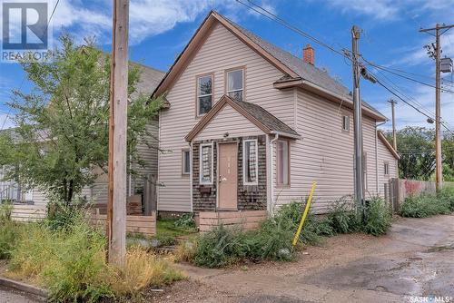 111 I Avenue S, Saskatoon, SK - Outdoor With Facade