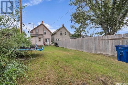 111 I Avenue S, Saskatoon, SK - Outdoor