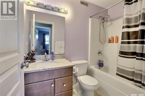 46 4101 Preston Crescent, Regina, SK - Indoor Photo Showing Bathroom