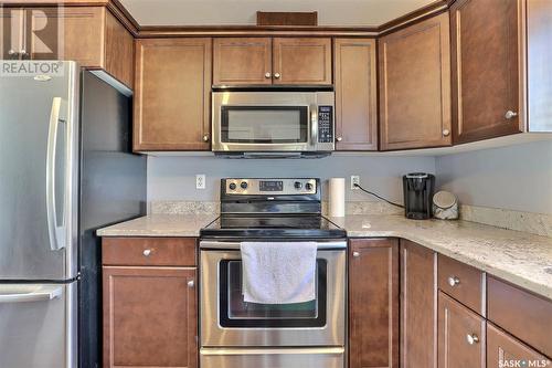 46 4101 Preston Crescent, Regina, SK - Indoor Photo Showing Kitchen