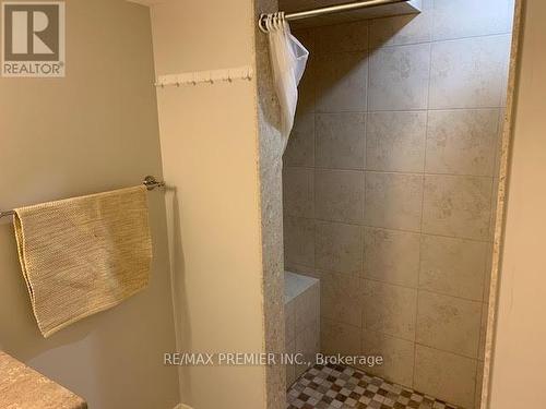 23 - 2 Bernick Drive, Barrie (Grove East), ON - Indoor Photo Showing Bathroom