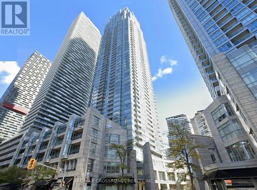 3009 - 2191 Yonge Street, Toronto (Mount Pleasant West), ON - Outdoor With Facade