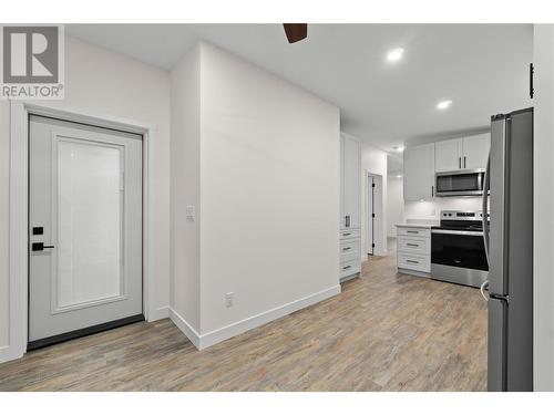 1134 Hawthorn Row Lot# #24, Sicamous, BC - Indoor Photo Showing Kitchen