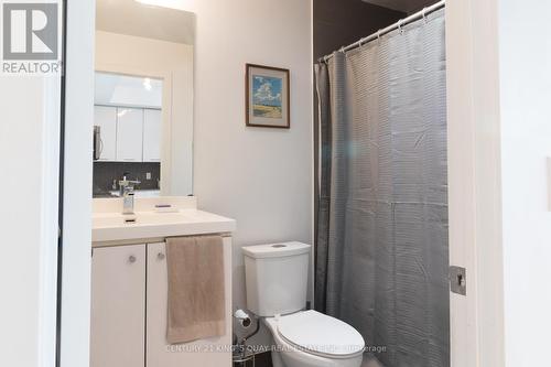 409 - 105 George Street, Toronto (Moss Park), ON - Indoor Photo Showing Bathroom