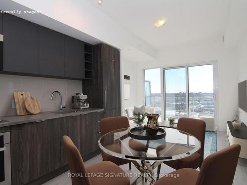 1911-2033 Kennedy Rd, Toronto, ON - Indoor Photo Showing Dining Room