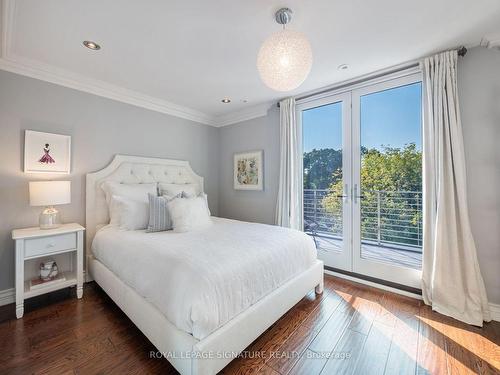 183 Bedford Park Ave, Toronto, ON - Indoor Photo Showing Bedroom