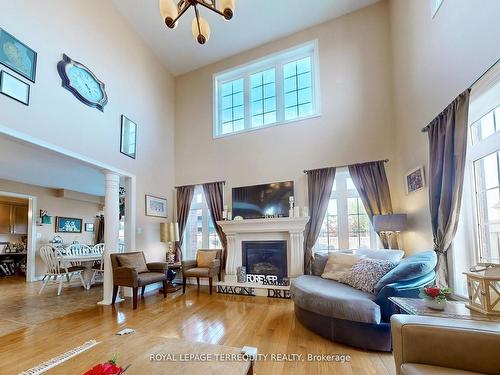 355 Giddings Cres, Milton, ON - Indoor Photo Showing Living Room With Fireplace