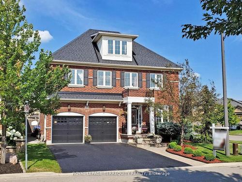 355 Giddings Cres, Milton, ON - Outdoor With Facade