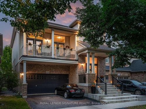 3258 Munson Cres, Burlington, ON - Outdoor With Facade