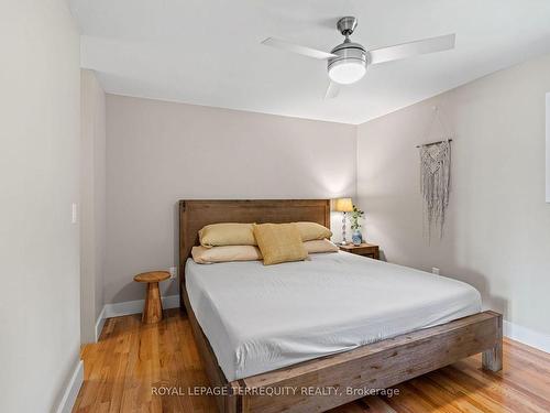 170 Sturgeon Glen Rd, Kawartha Lakes, ON - Indoor Photo Showing Bedroom