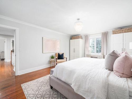 Master bedroom - 15 Cours Laurier, Beaconsfield, QC - Indoor Photo Showing Bedroom