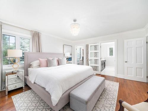 Master bedroom - 15 Cours Laurier, Beaconsfield, QC - Indoor Photo Showing Bedroom