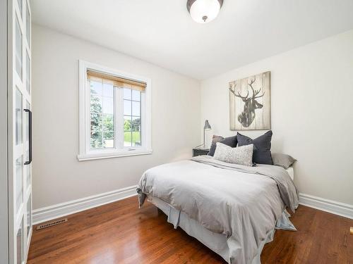 Bedroom - 15 Cours Laurier, Beaconsfield, QC - Indoor Photo Showing Bedroom