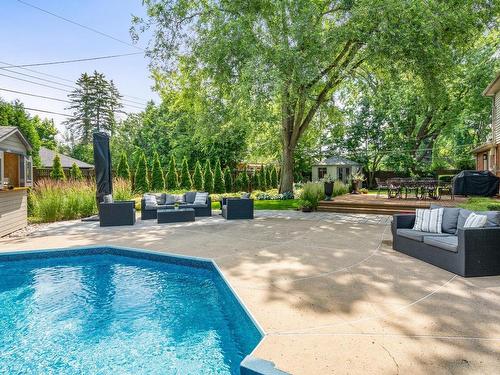 Cour - 15 Cours Laurier, Beaconsfield, QC - Outdoor With In Ground Pool With Backyard