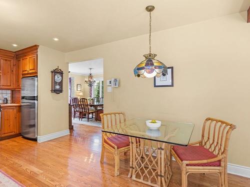 Cuisinette - 38 Ch. Le Nordais, Saint-Sauveur, QC - Indoor Photo Showing Dining Room