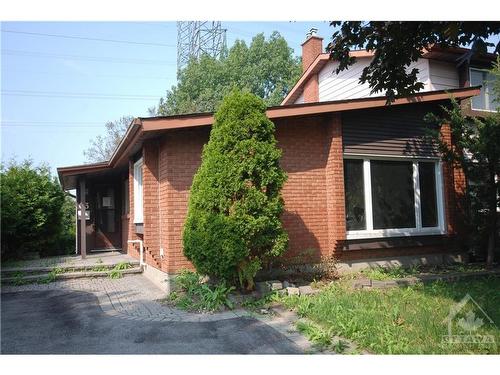 63 Benlea Drive, Ottawa, ON 