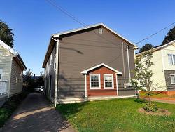 A 419 Queen Street  Charlottetown, PE C1A 3E5