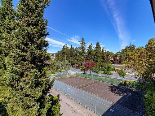 419-1005 Mckenzie Ave, Saanich, BC - Outdoor With View