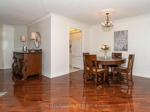 309-1200 Don Mills Rd, Toronto, ON - Indoor Photo Showing Dining Room