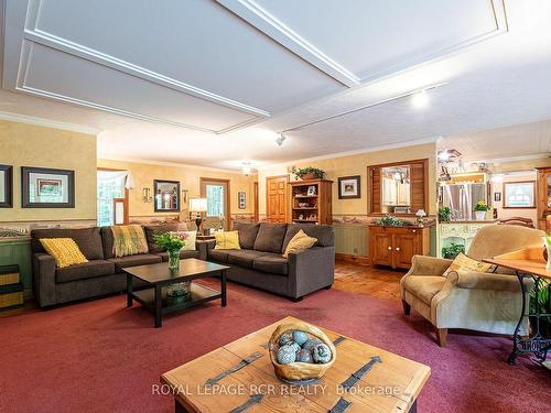 838051 4Th Line E, Mulmur, ON - Indoor Photo Showing Living Room