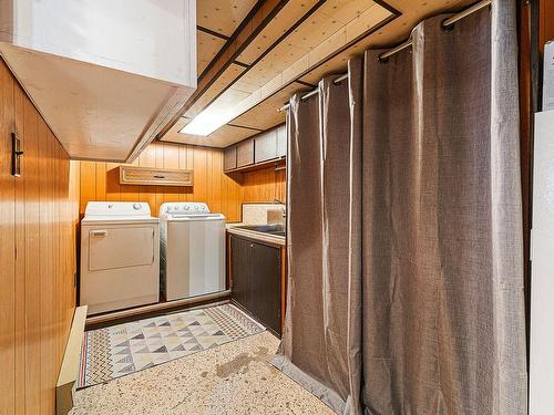 Laundry room - 112 Rue Nelson, Cowansville, QC - Indoor Photo Showing Laundry Room