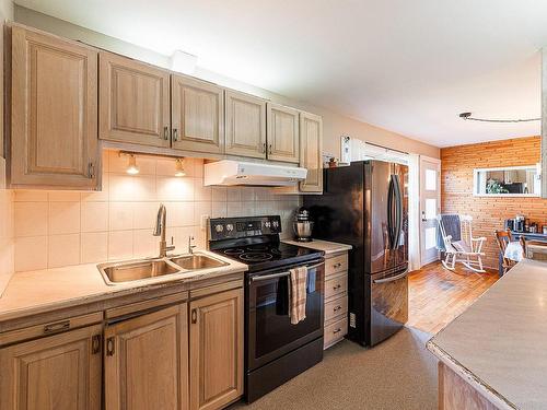 Kitchen - 112 Rue Nelson, Cowansville, QC - Indoor Photo Showing Kitchen With Double Sink