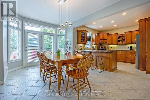 337 Plane Tree Drive, London, ON - Indoor Photo Showing Dining Room